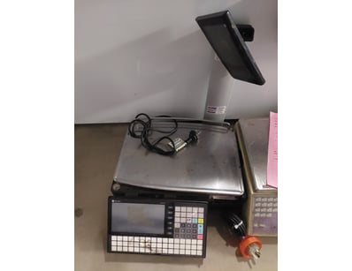 Vintage commercial electronic weighing scale with ...