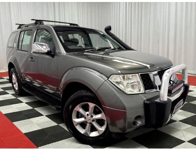 <b>2026 Nissan Pathfinder III R51 2.5 dCi 4WD - Si...