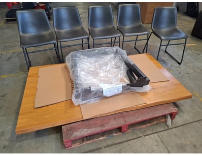 House & Homewares (A985) - Lot 40