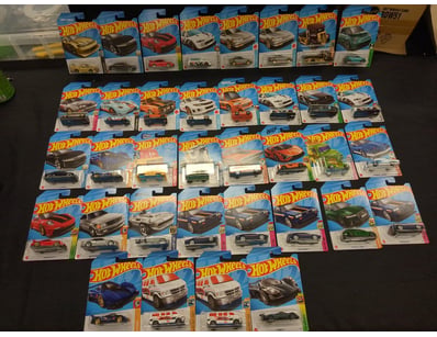 36 X ASSORTED HOT WHEELS INCLUDING CELERON GT, PAG...