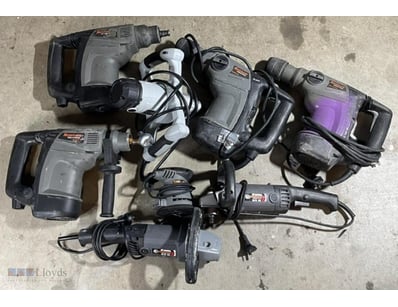 Renegade 240V Tools. 4 X Ri32Plus Rotary Hammer Dr...