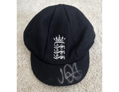 Mancave & Memorabilia (A990) - Lot 7049