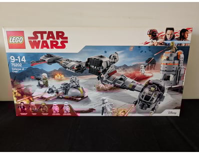 **UNRESERVED** COOKIE'S LIFETIME COLLECTION OF ... - Lot 287