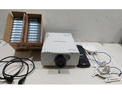 Assorted items including, Panasonic PT-DZ570, a hi...