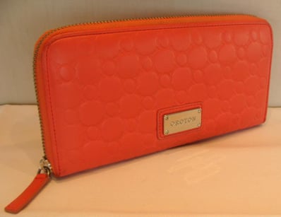 Designer Vault (A995) - Lot 535