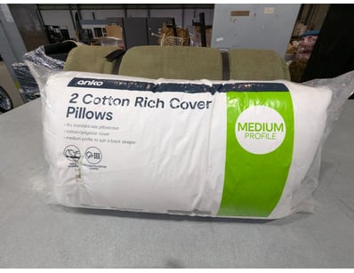 Swag and 2 cotton Rich Cover pillows 

Sold as l...