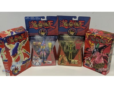 VINTAGE YU-GI-OH! ACTION FIGURE COLLECTION - EARLY...