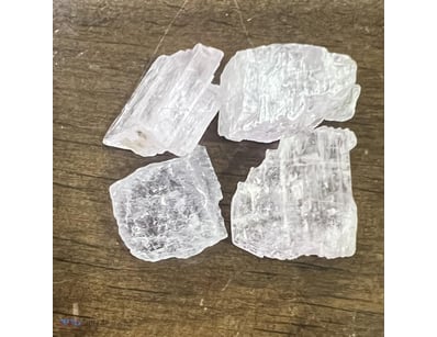 29 CARAT PINK KUNZITE ROUGH        

Condition: Go...