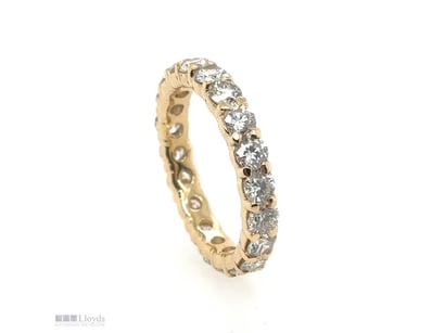 18CT YELLOW GOLD (XRF TESTED) DIAMOND RING

Featur...