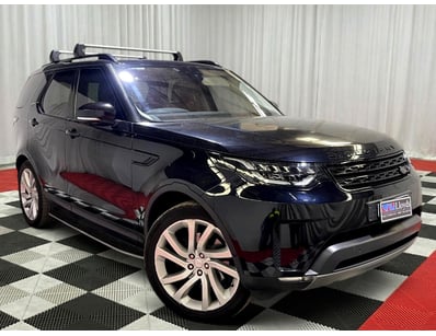 <b>2017 Land Rover Discovery TD6 First Edition - B...
