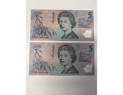 AUSTRALIAN FIVE DOLLAR NOTES - QUEEN ELIZABETH II ...