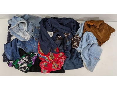 Entire Vintage Clothing Store Liquidation (ON11... - Lot 430