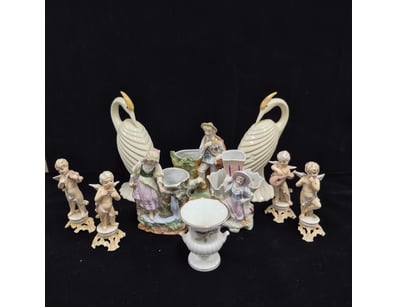 Curios & Collectables (A977) - Lot 7559