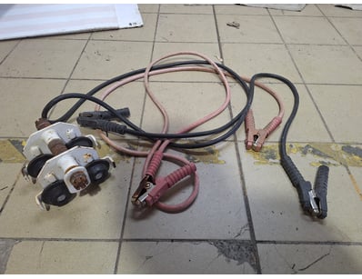 Automotive Jumper Cable Set

