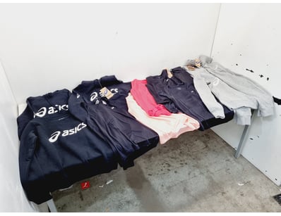 Major Brand Apparel & Footwear Liquidation Event... - Lot 51