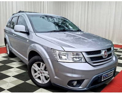 <b>2015 Fiat Freemont Urban - Silver - 137,235km -...