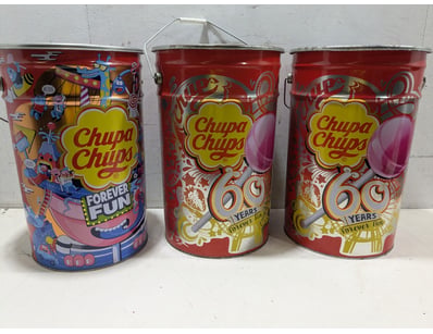 Vintage Chupa Chups collectible tin set comprising...