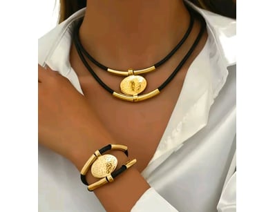 UNRESERVED Affordable Jewellery (A1000) - Lot 320