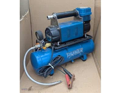 THUNDER air compressor with air-tank 12 Volts