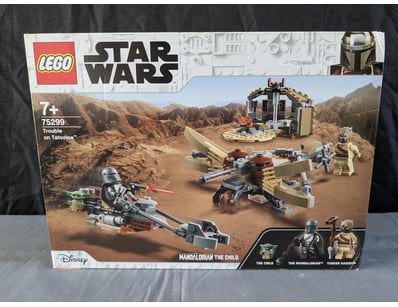 **UNRESERVED** LIFETIME COLLECTION OF LEGO PART... - Lot 163