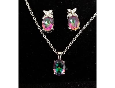 Thrift Shop (A977) - Lot 2400