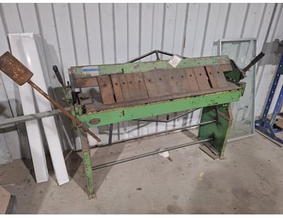 Aircraft Training Centre Closure - Lot 52