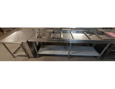 Abandoned Basement Catering Equipment - UNRESER... - Lot 111