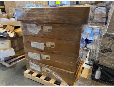Pallet of ISU Dmax 20 150kg HD Roof Racks for Isuz...
