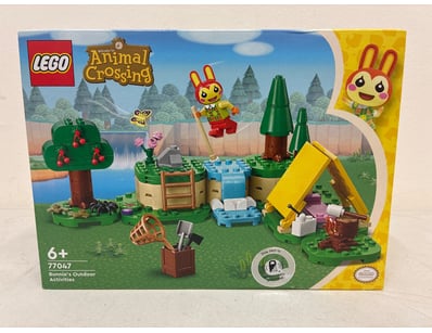 LEGO Animal Crossing set 77047 "Bunnie's Outdoor A...
