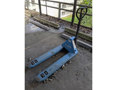 Abandoned Basement Catering Equipment - UNRESERV... - Lot 95