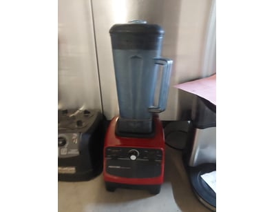 Heavy-duty commercial blender, PolyCool model PC18...