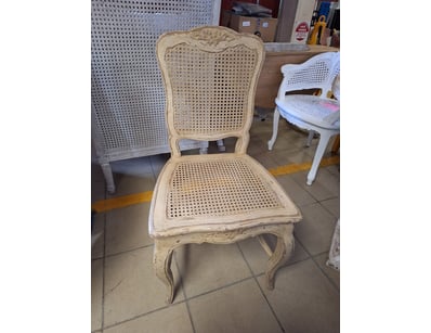 Single Chair, Rattan Style, Natural Finish 

Dim...