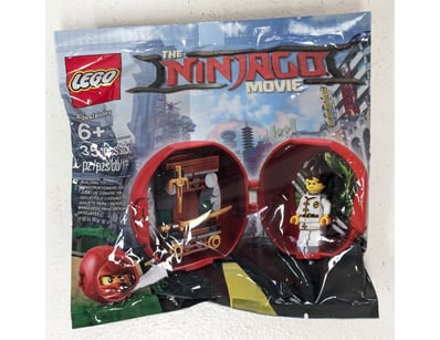 LEGO The Ninjago Movie polybag set (5004916) conta...