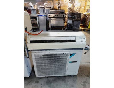 Daikin Inverter window-mounted air conditioning un...