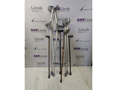 UNRESERVED Airport - Lost Property (A980) - Lot 209