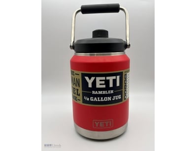 Yeti Rambler Half Gallon Jug (1.9L) - Red - New