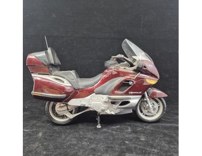 SINGLE VENDOR LIFETIME COLLECTION (A1001) - Lot 1076