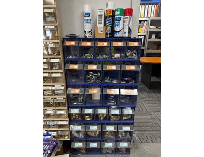 Distribution Business Equipment Liquidation (ON... - Lot 208