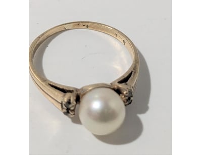 UNRESERVED Affordable Jewellery Valentines Spec... - Lot 613