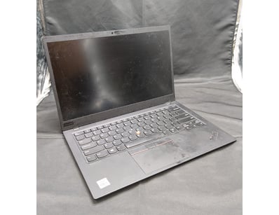 UNRESERVED Airport - Lost Property (A980) - Lot 160