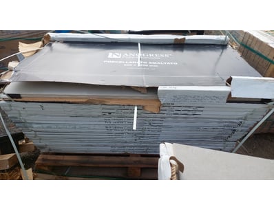 UNRESERVED Tile Warehouse Business Closure  (ON4... - Lot 34