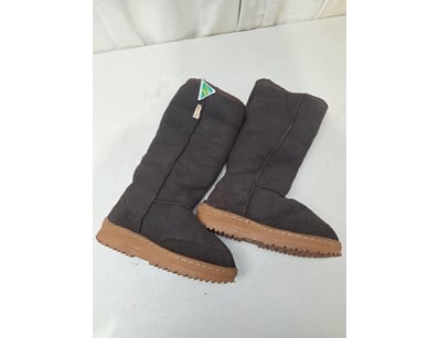 Sport, Leisure & Lifestyle (A1004) - Lot 310