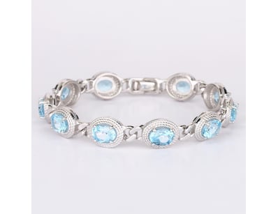 The Sterling Collection - Pendants, Rings, Brac... - Lot 198