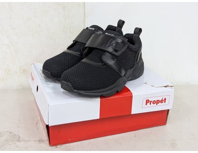 Unclaimed Freight (GCA995) - Lot 363