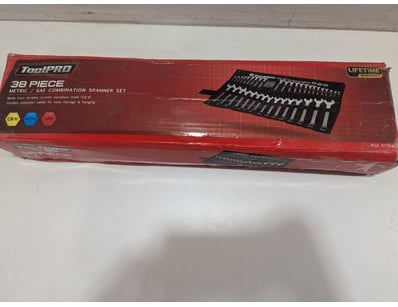 ToolPRO 39-piece Metric/SAE Combination Spanner Se...