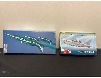 LOT OF 2 SCALE MODEL AIRCRAFT KITS - BAE HAWK, PZL...
