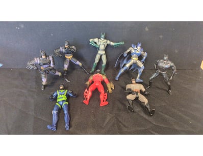 Antiques, Vintage & Interior Treasures  (A1005) - Lot 724