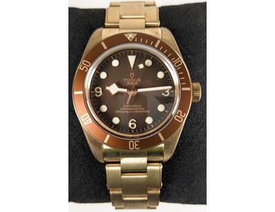 Luxury Watches - Single Vendor Collection (A983) - Lot 108