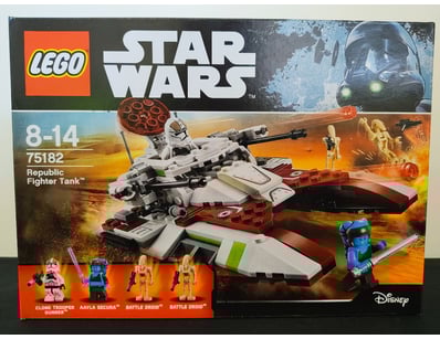 **UNRESERVED** COOKIE'S LIFETIME COLLECTION OF ... - Lot 660