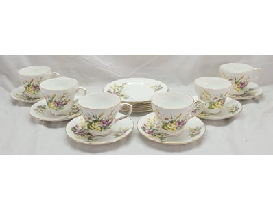 Antiques, Vintage & Interior Treasures (A1006) - Lot 100387